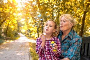 підтримка літніх людей